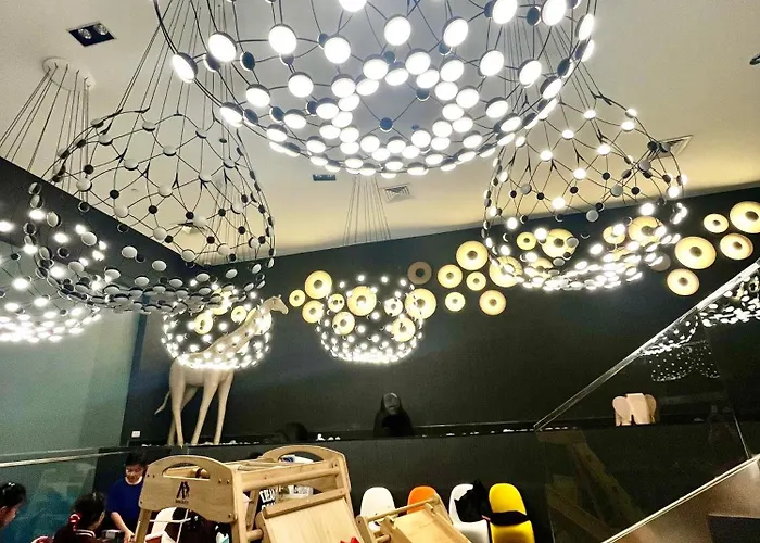 Residences At Acqua Aparthotel Manila